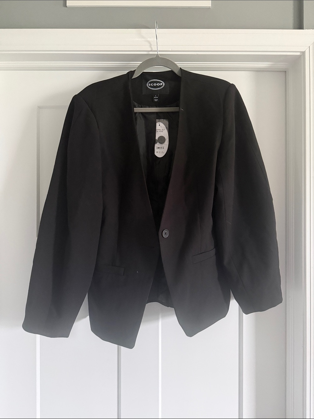 Scoop Black Barrel Sleeve Blazer